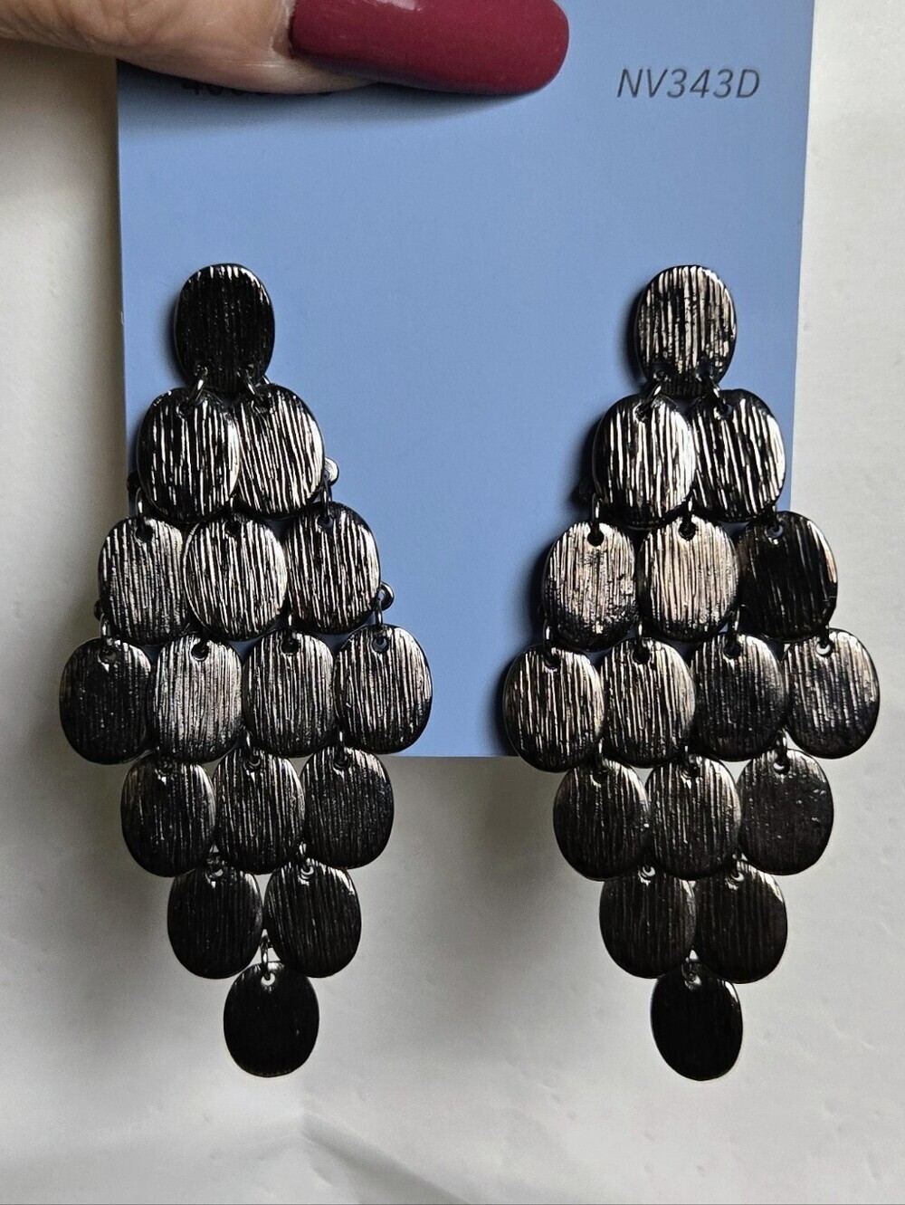 Vintage Black Textured Disc Drop Earrings - Picture 3 of 16